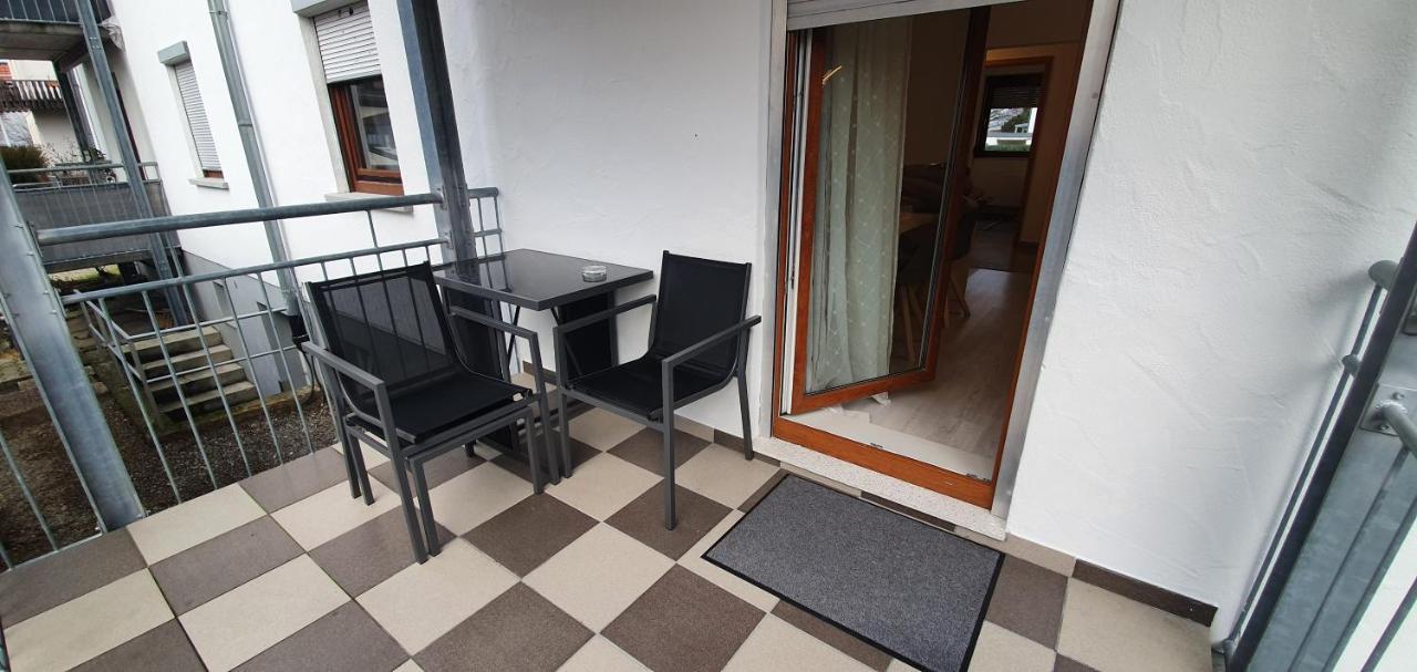 Outletcity Ferienwohnung - Apartment 4 เมทซิงเงน ภายนอก รูปภาพ